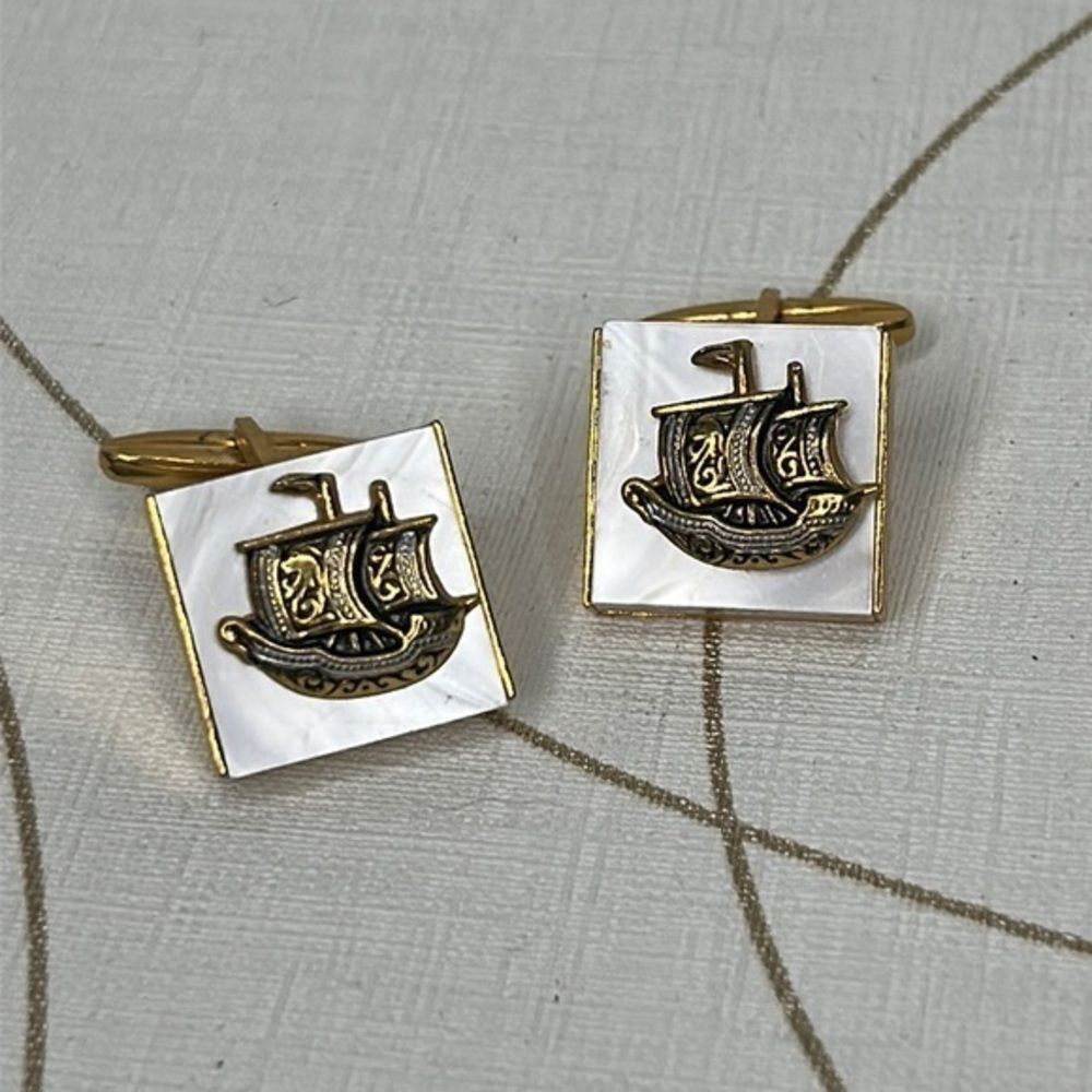 Vintage square cufflinks, gold, and mother of pearl